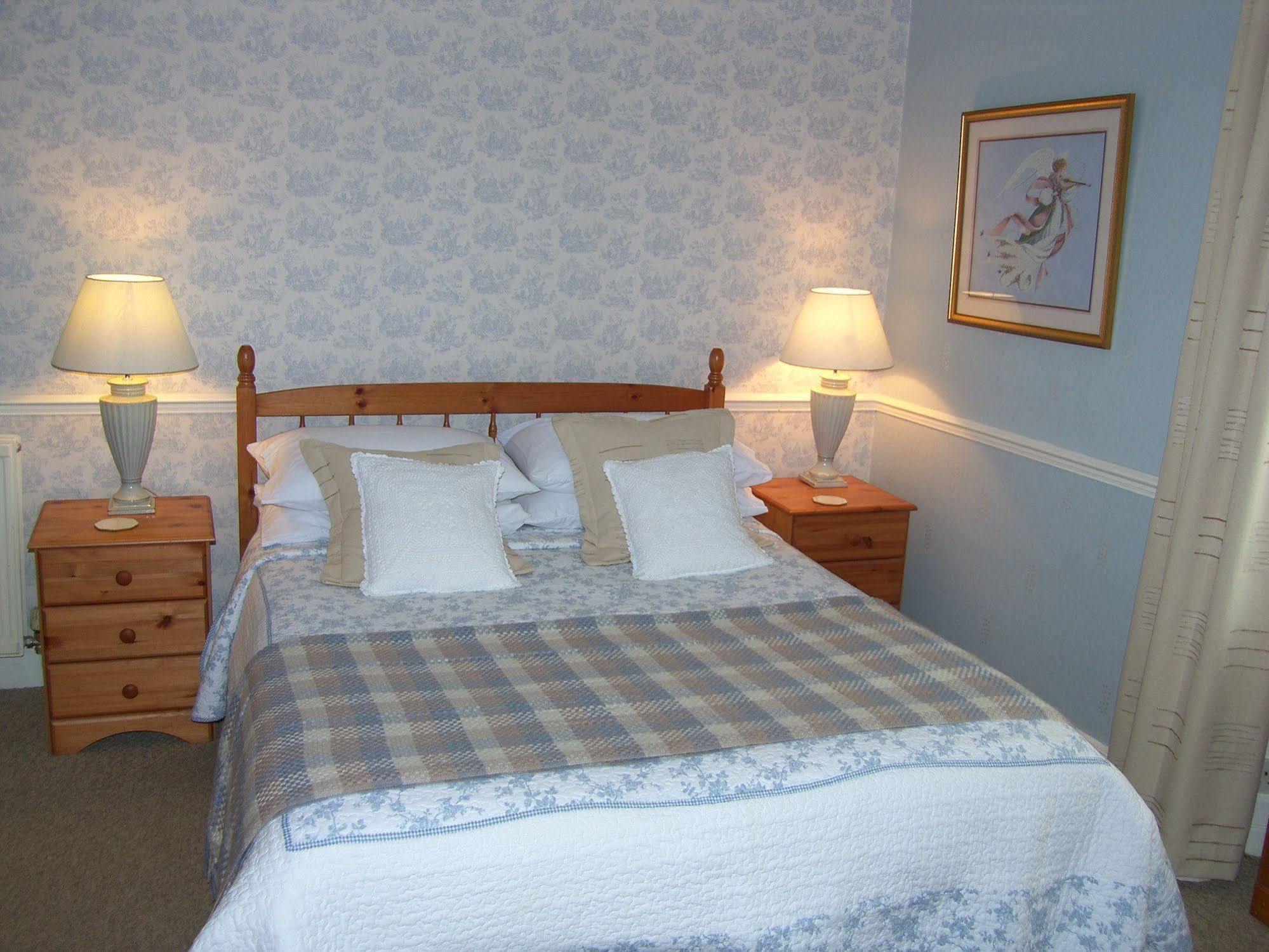 Comelybank Guesthouse Крифф Экстерьер фото