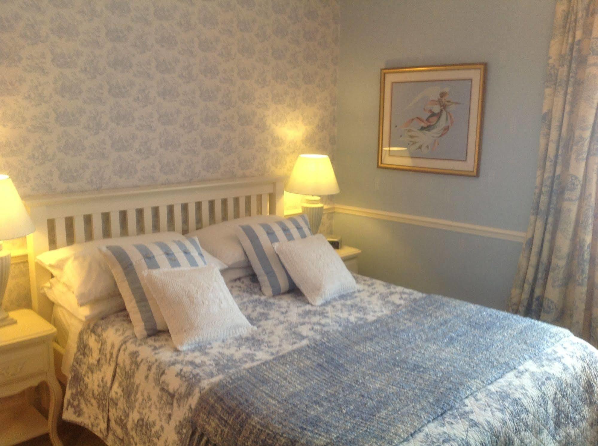 Comelybank Guesthouse Крифф Экстерьер фото