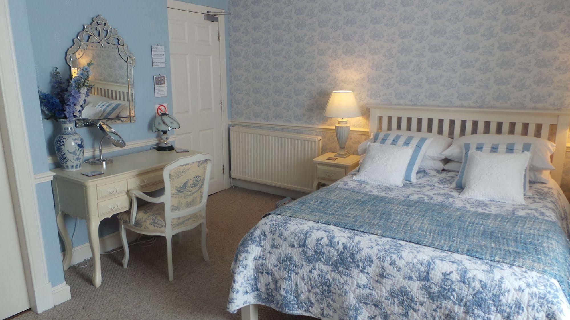 Comelybank Guesthouse Крифф Экстерьер фото